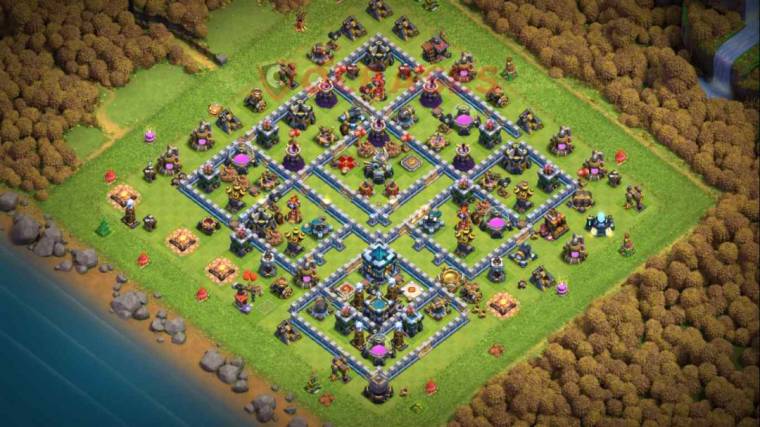 TH13 Hybrid Base Layout