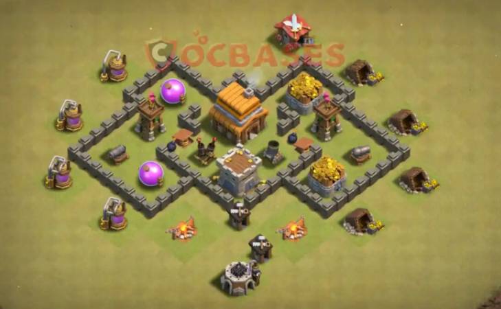 TH4 War Base Hybrid.
