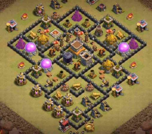 TH8 War Base Link Clash