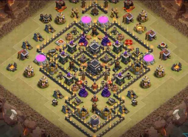 TH9 War Base Link Clash