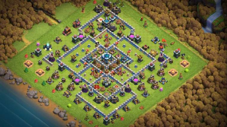 Town Hall 13 Trophy Base Anti 2 Star